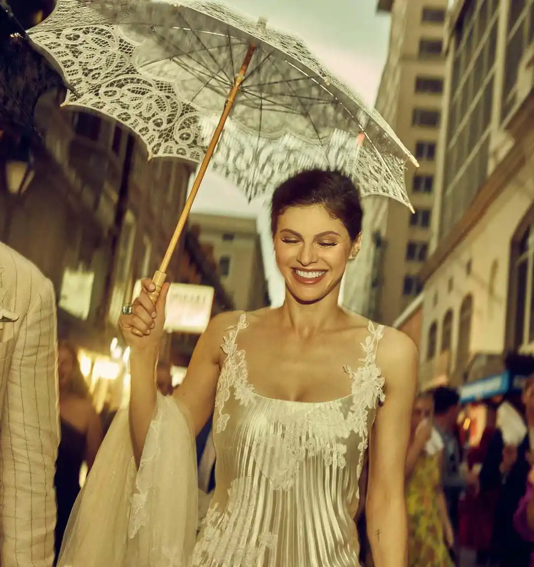 Alexandra Daddario Alexandra Daddario