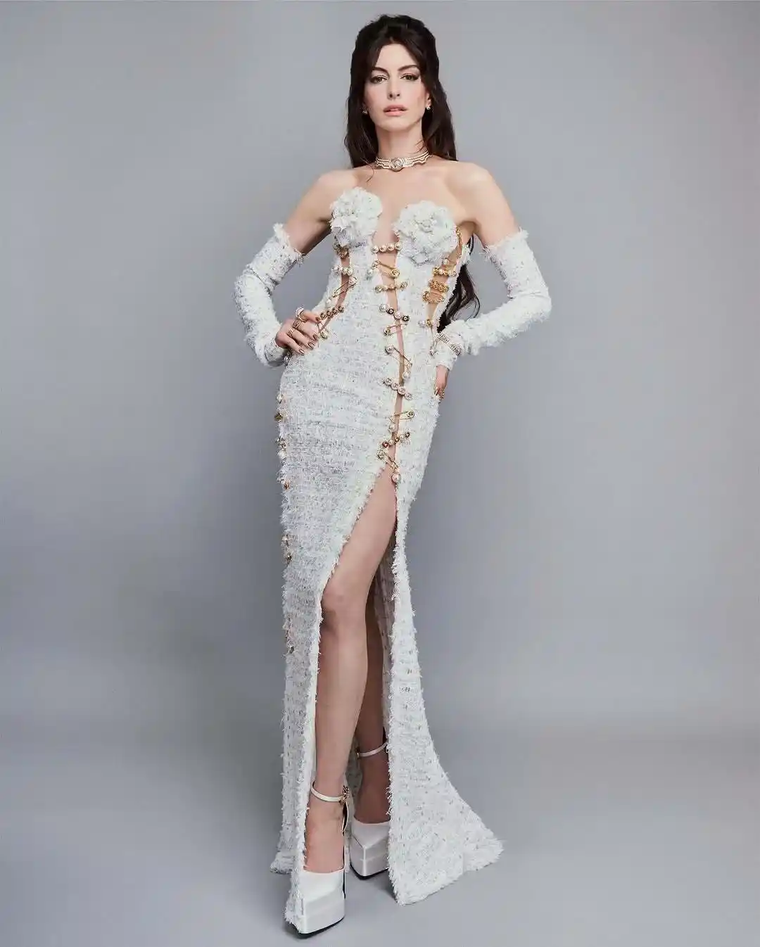 Anne Hathaway Anne Hathaway