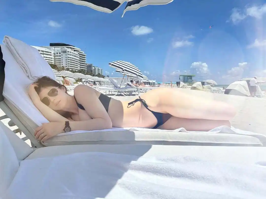 Alexandra Daddario Alexandra Daddario