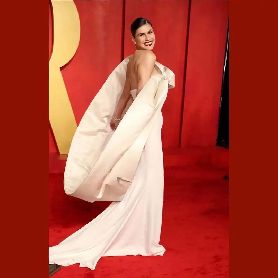 Alexandra Daddario Alexandra Daddario