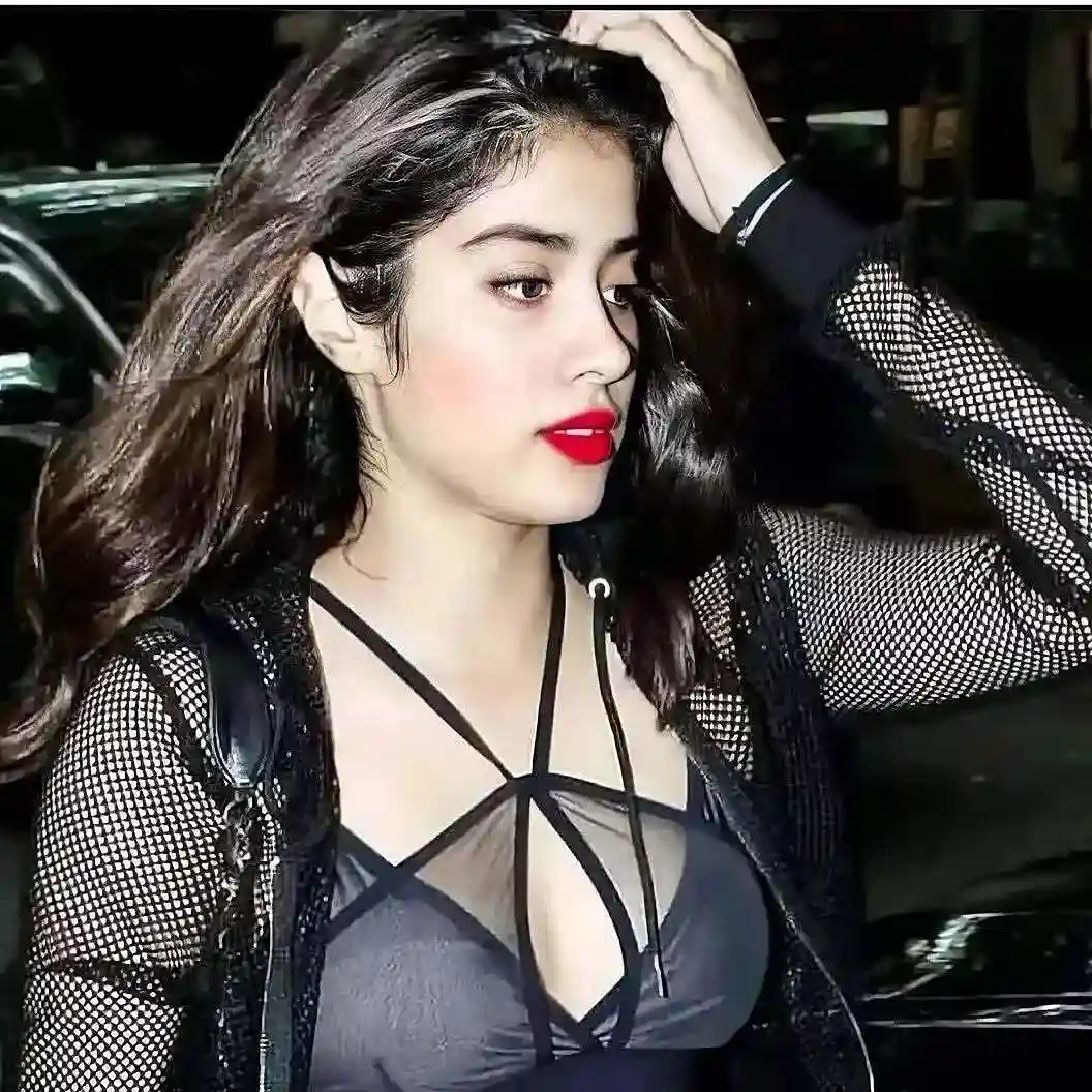 Janhvi Kapoor Janhvi Kapoor