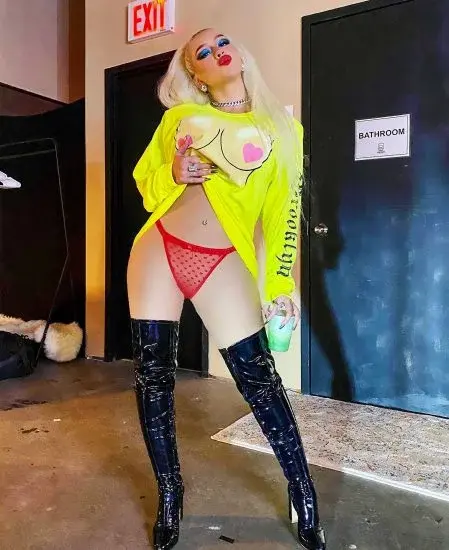 Christina Aguilera Christina Aguilera