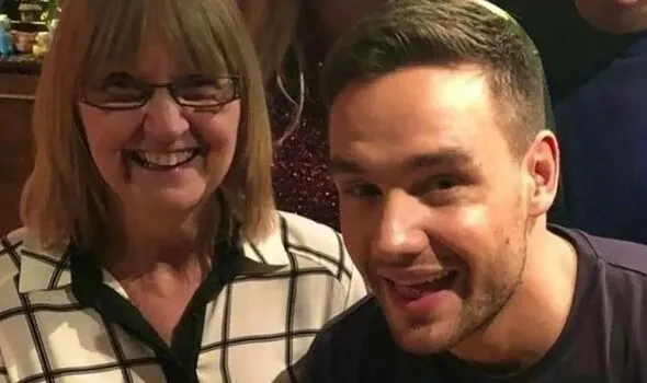 Liam Payne Liam James Payne with his mother Karen Payne