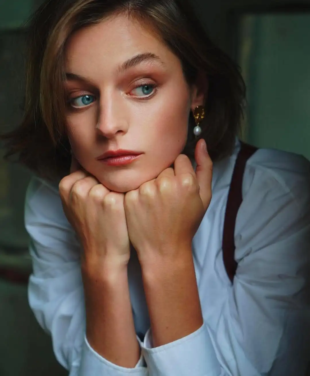 Emma Corrin Emma Corrin