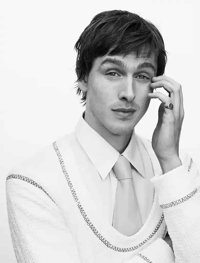 Harris Dickinson Harris Dickinson