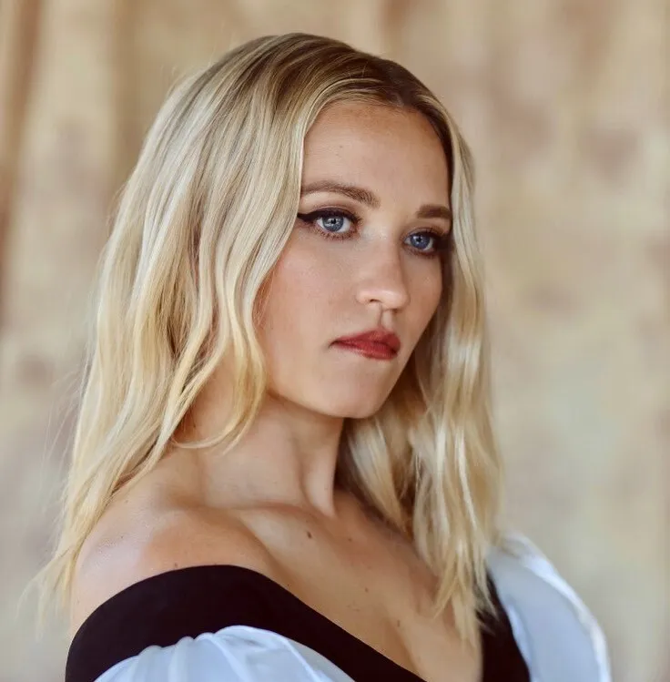 Emily Osment Emily Osment