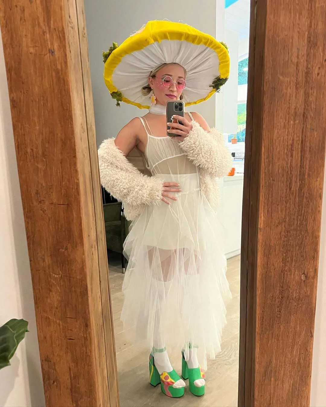 Emily Osment Emily Osment