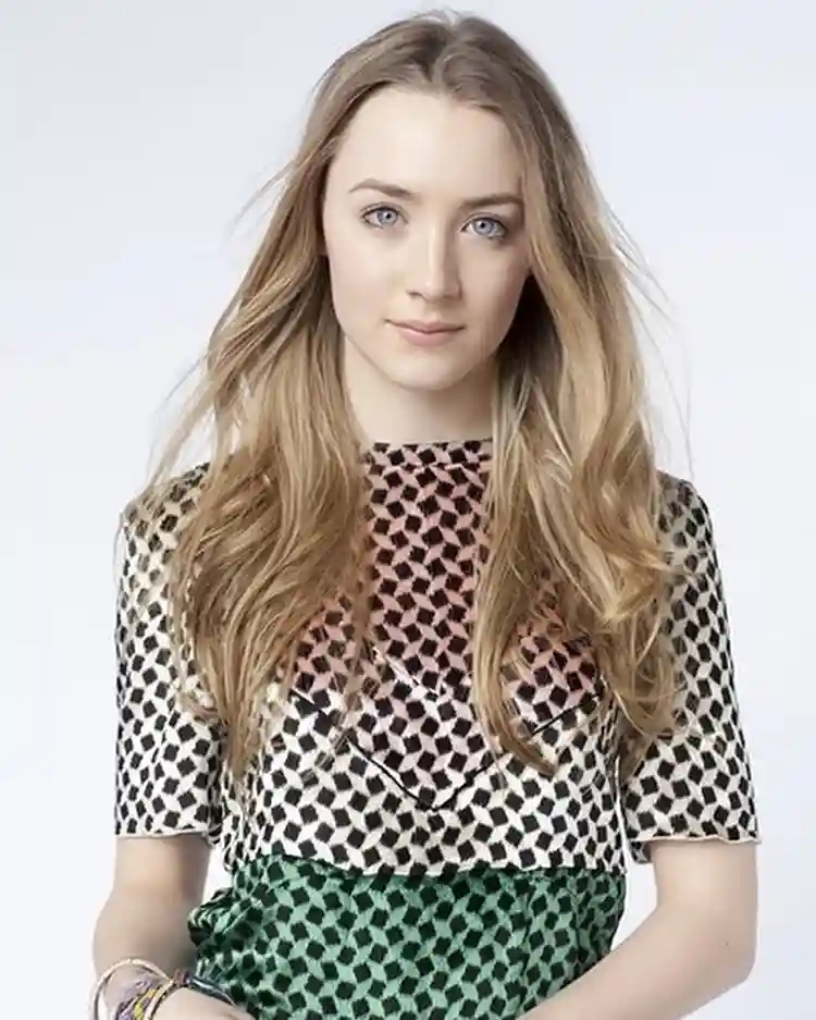 Saoirse Ronan Saoirse Ronan
