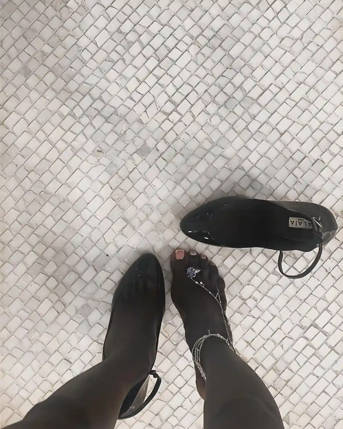 Anok Yai Anok Yai feet 6