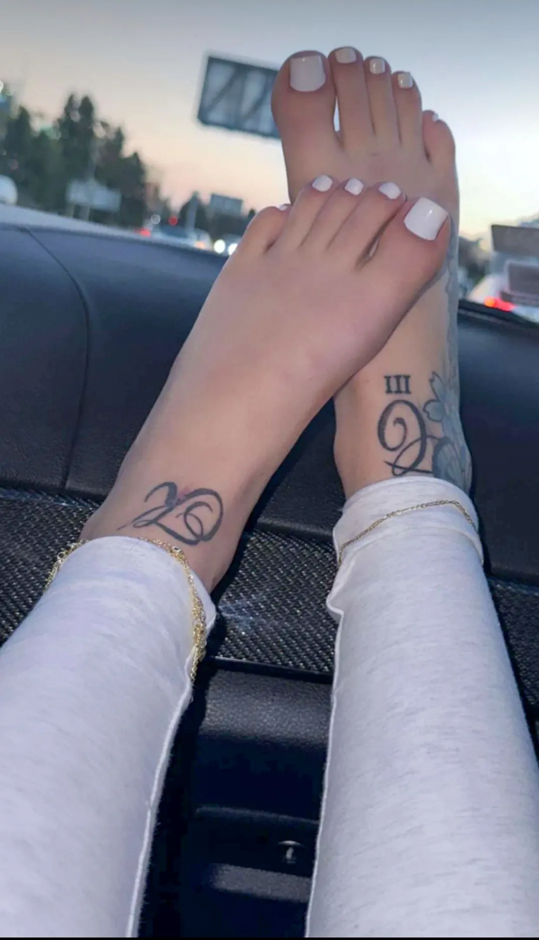 Bhad Bhabie Bhad Bhabie feet 3