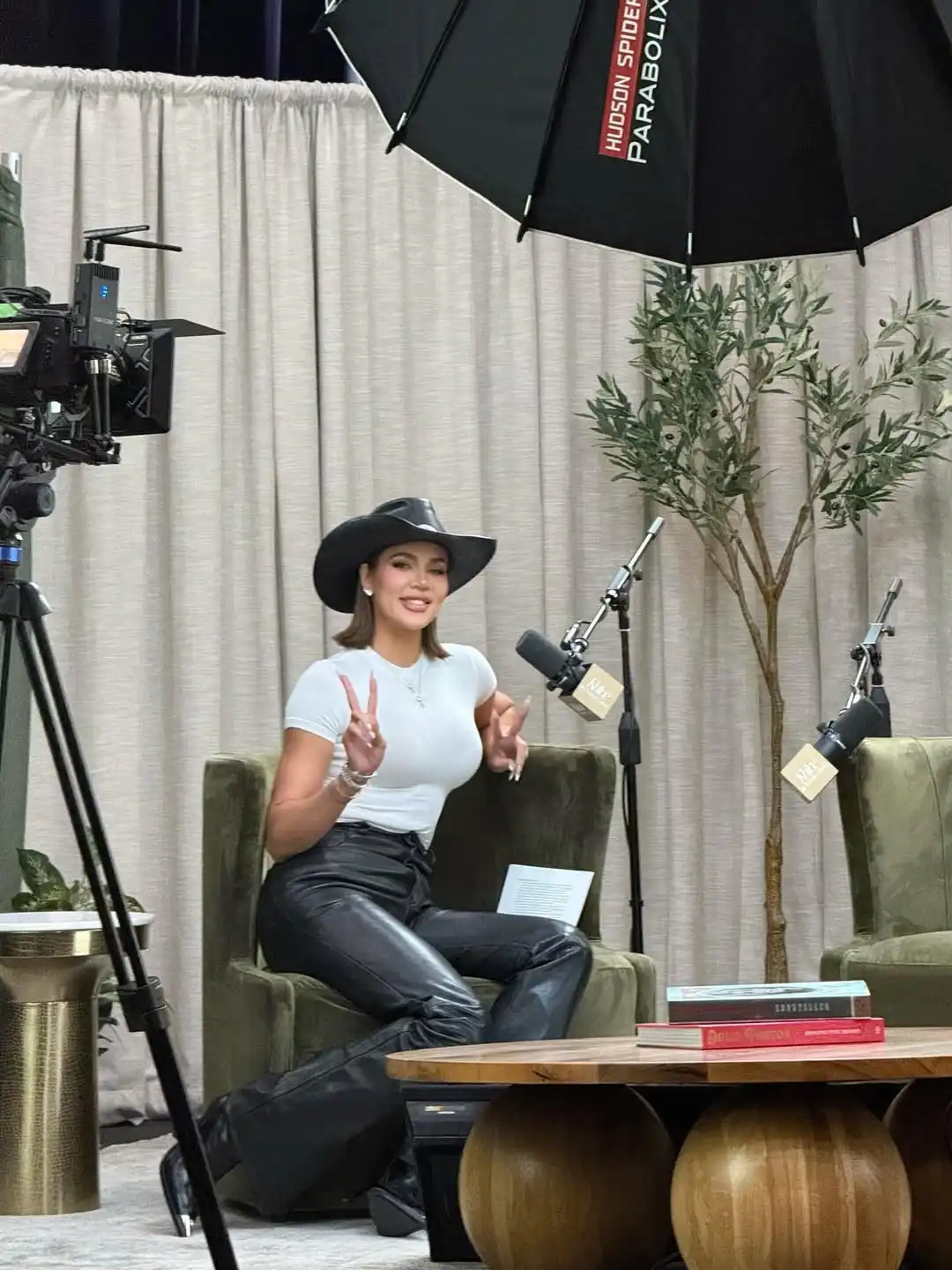 Khloe Kardashian Khloe Kardashian