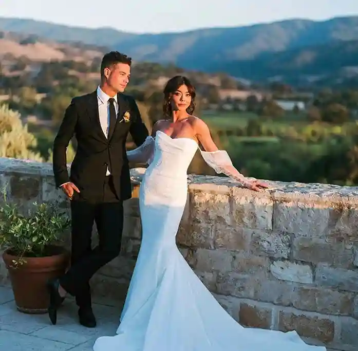 Sarah Hyland Sarah Hyland Wedding pic