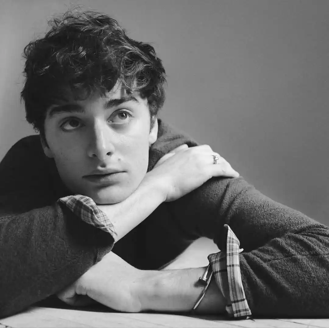 Noah Schnapp Noah Schnapp