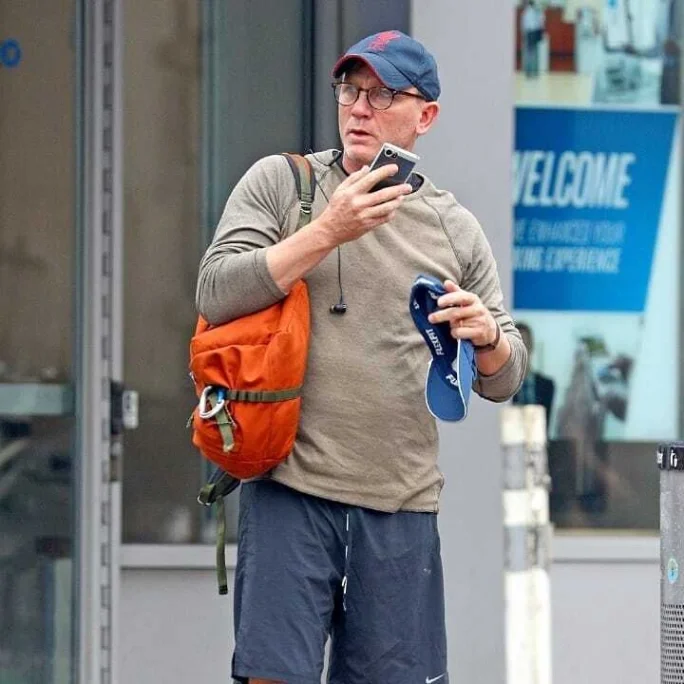 Daniel Craig Daniel Craig candid image