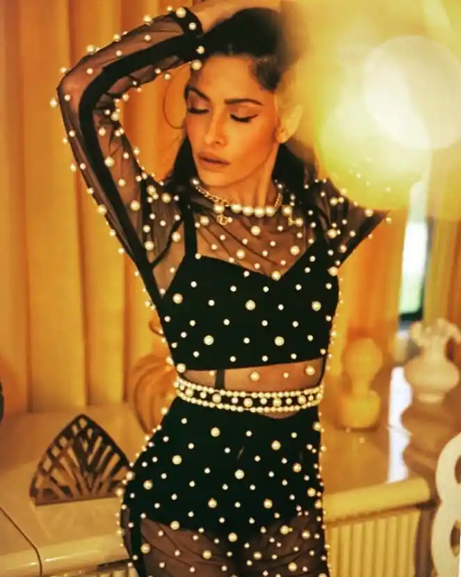 Sarah Shahi Sarah Shahi images