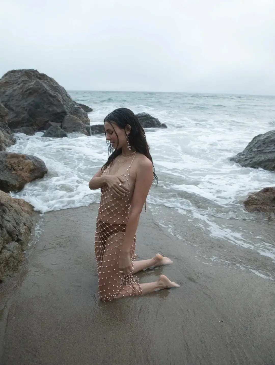 Victoria Justice Victoria Justice beach pic