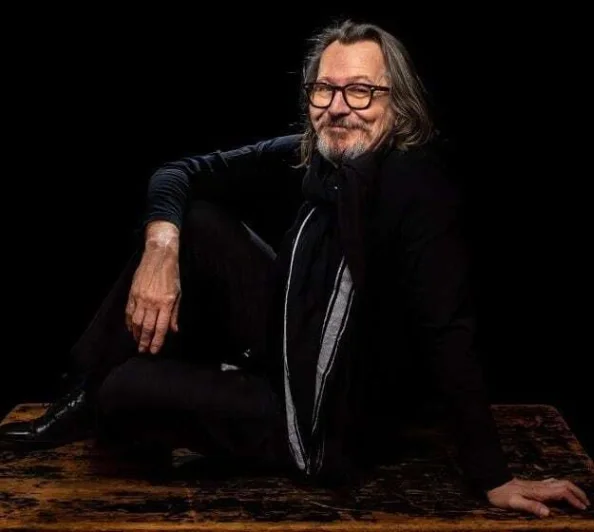 Gary Oldman Gary Oldman
