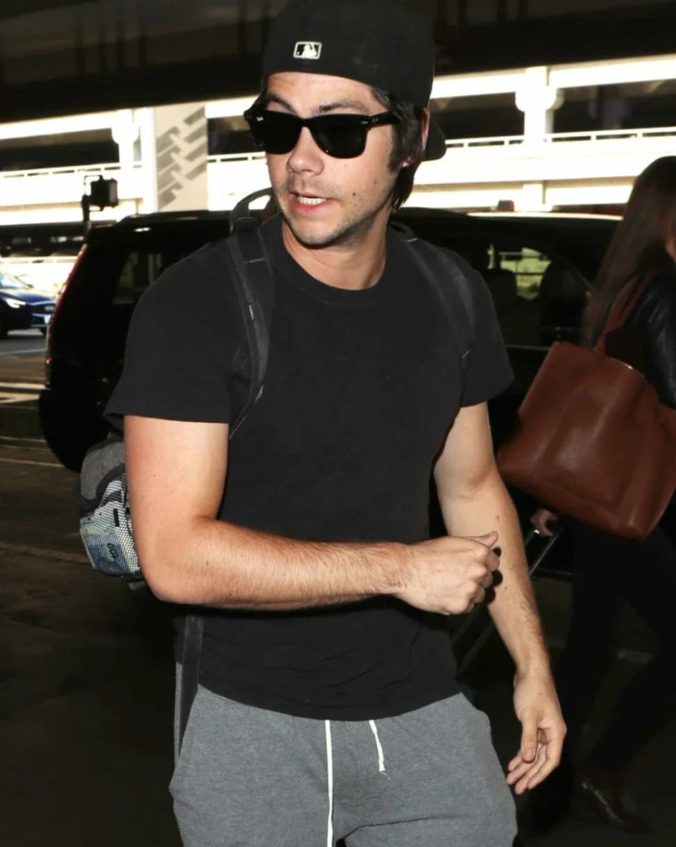 Dylan O'Brien Dylan O_Brien candid omages